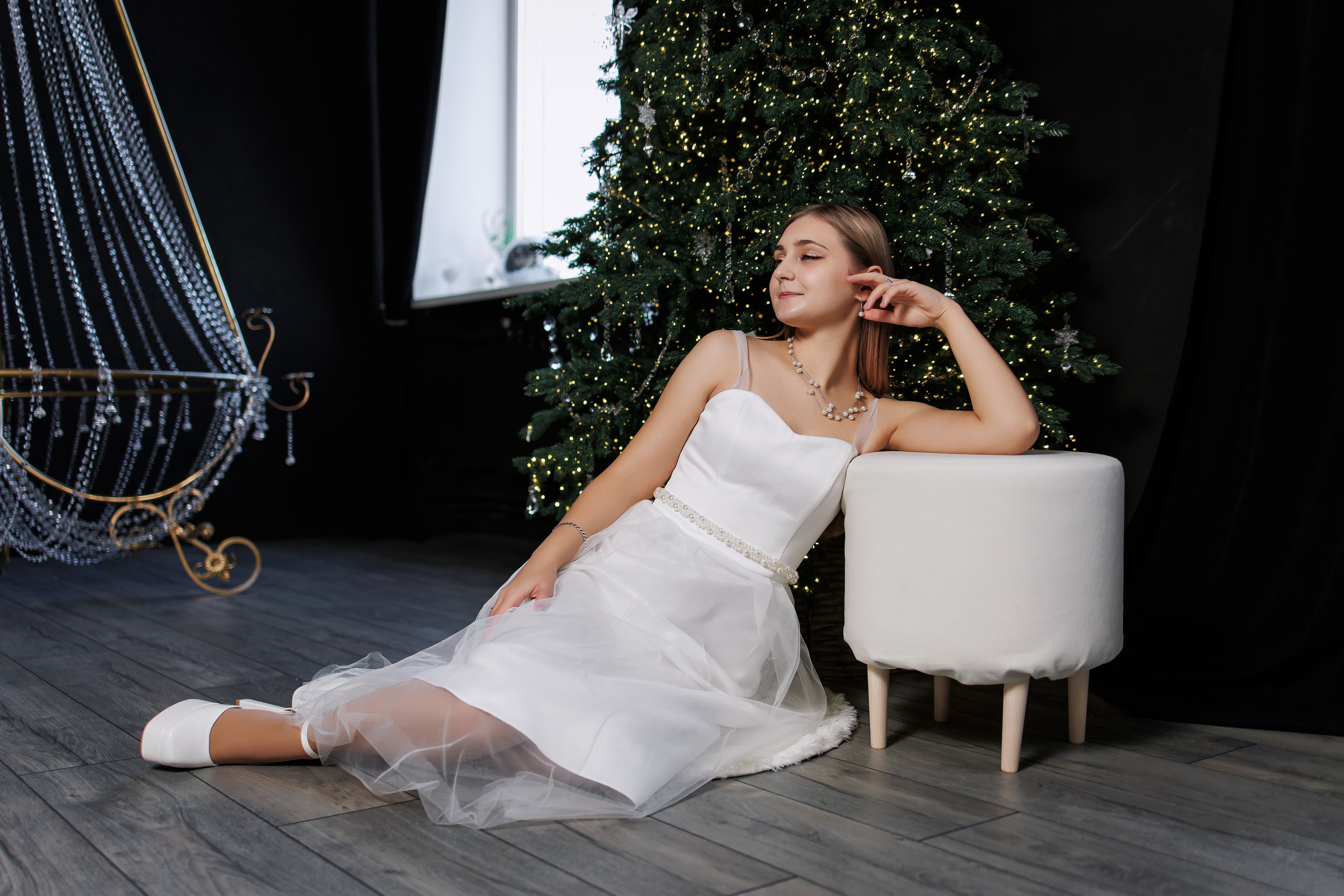 Новый год 2025-2026. Интерьерная фотостудия Background в Омске