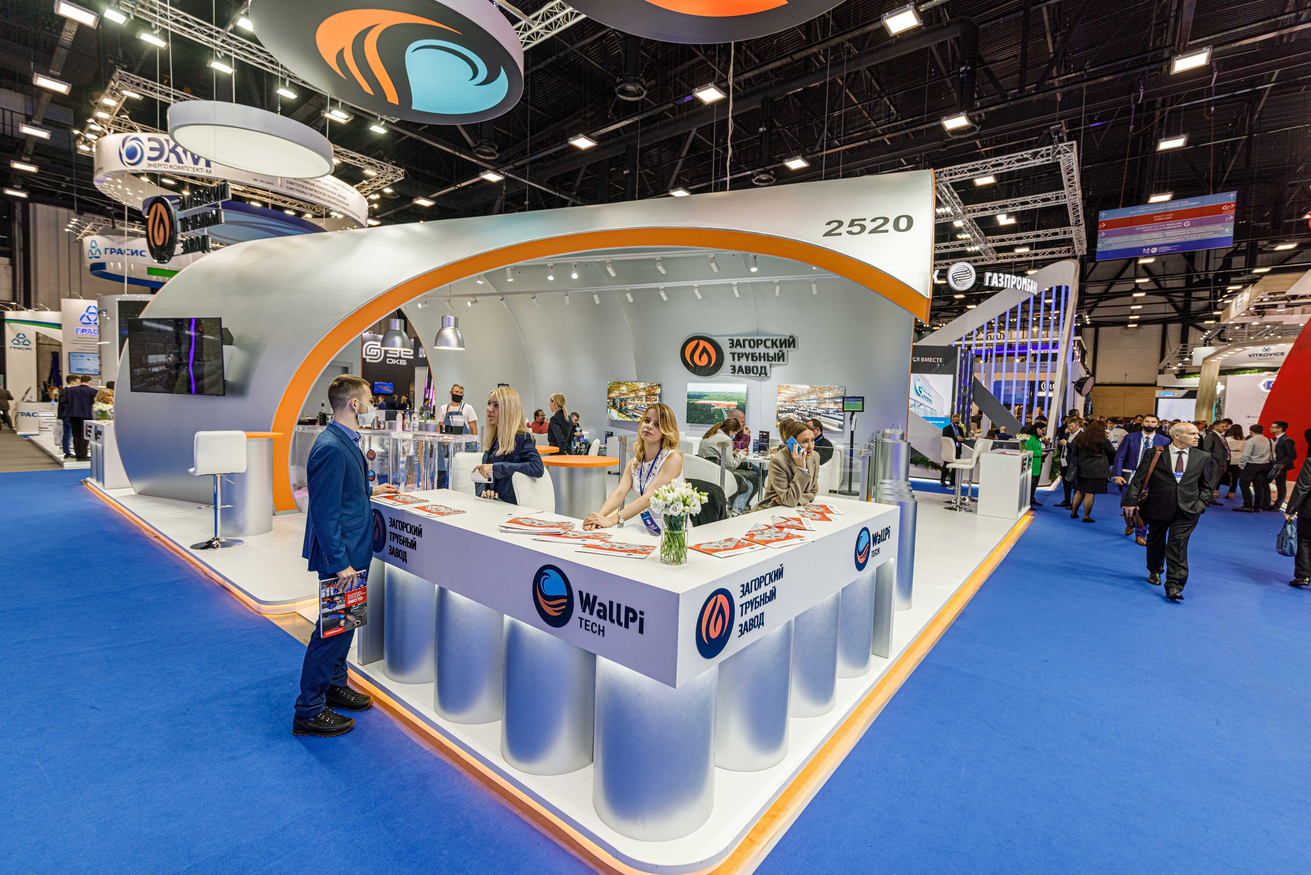 Съёмка выставок и бизнес мероприятий под задачи компаний. Качественные репортажные фото, быстрый результат, удобное официальное сотрудничество.