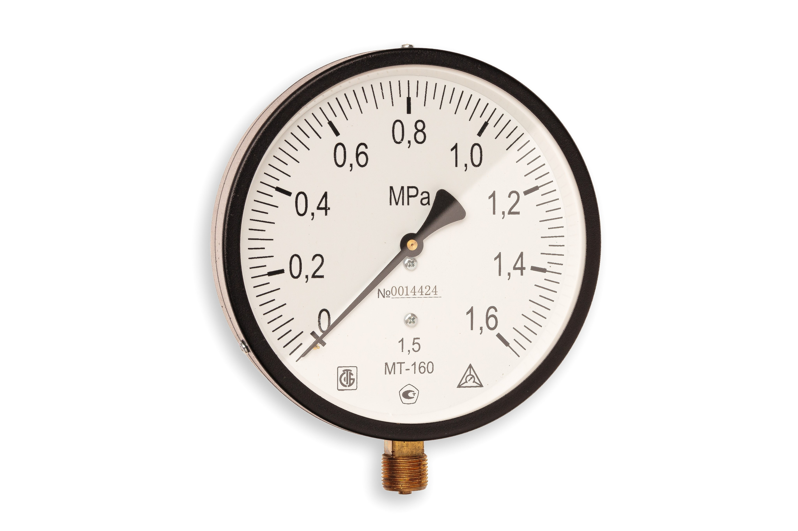 Фото промышленного оборудования: манометр