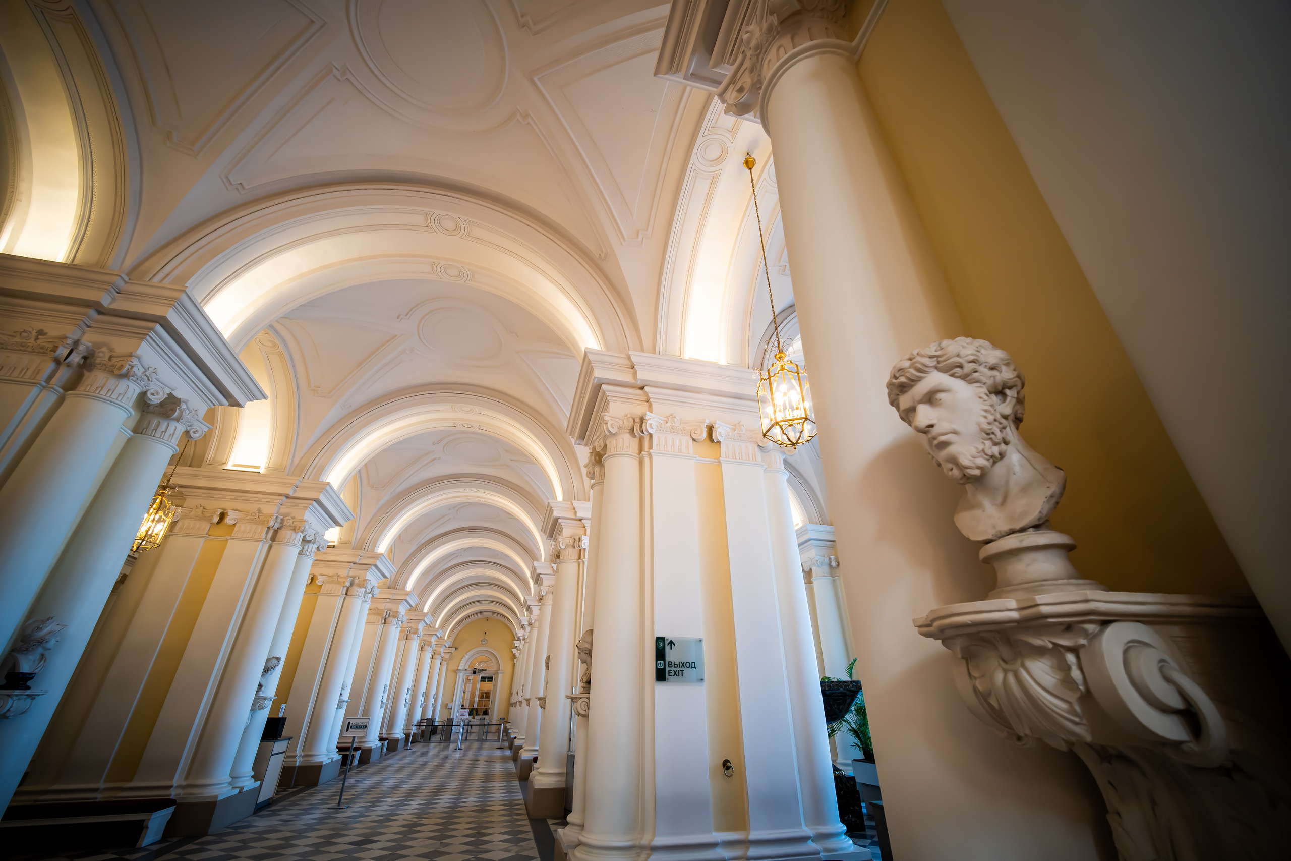 Главный вестибюль Эрмитажа