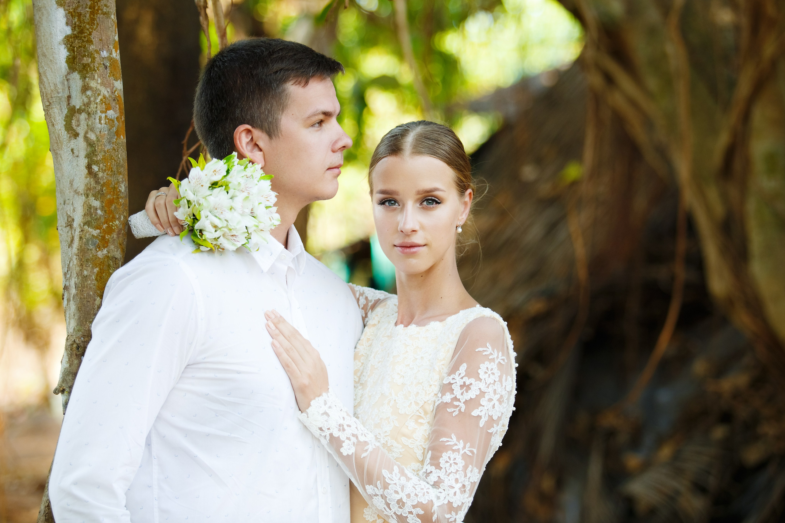 ПАКЕТ 335 000₽Съемка сборы невесты, прогулка, ЗАГС и банкет.Продолжительность 14 часов800 фото лучшие в ретуши.