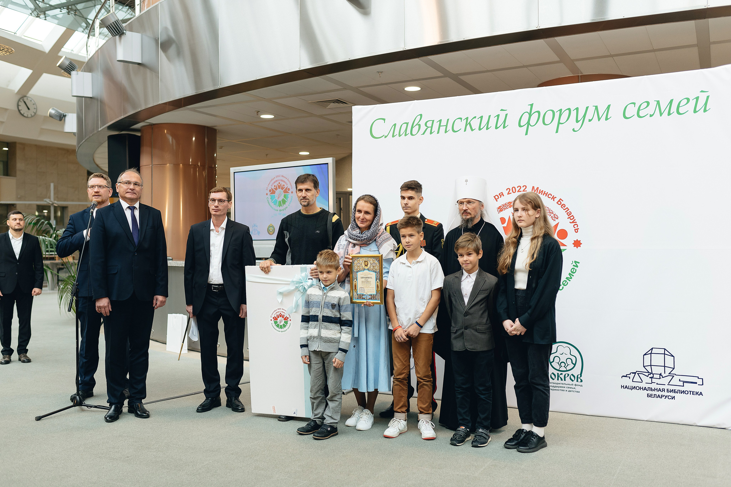 Фотограф на крещение. Создание фотокниг. Беларусь