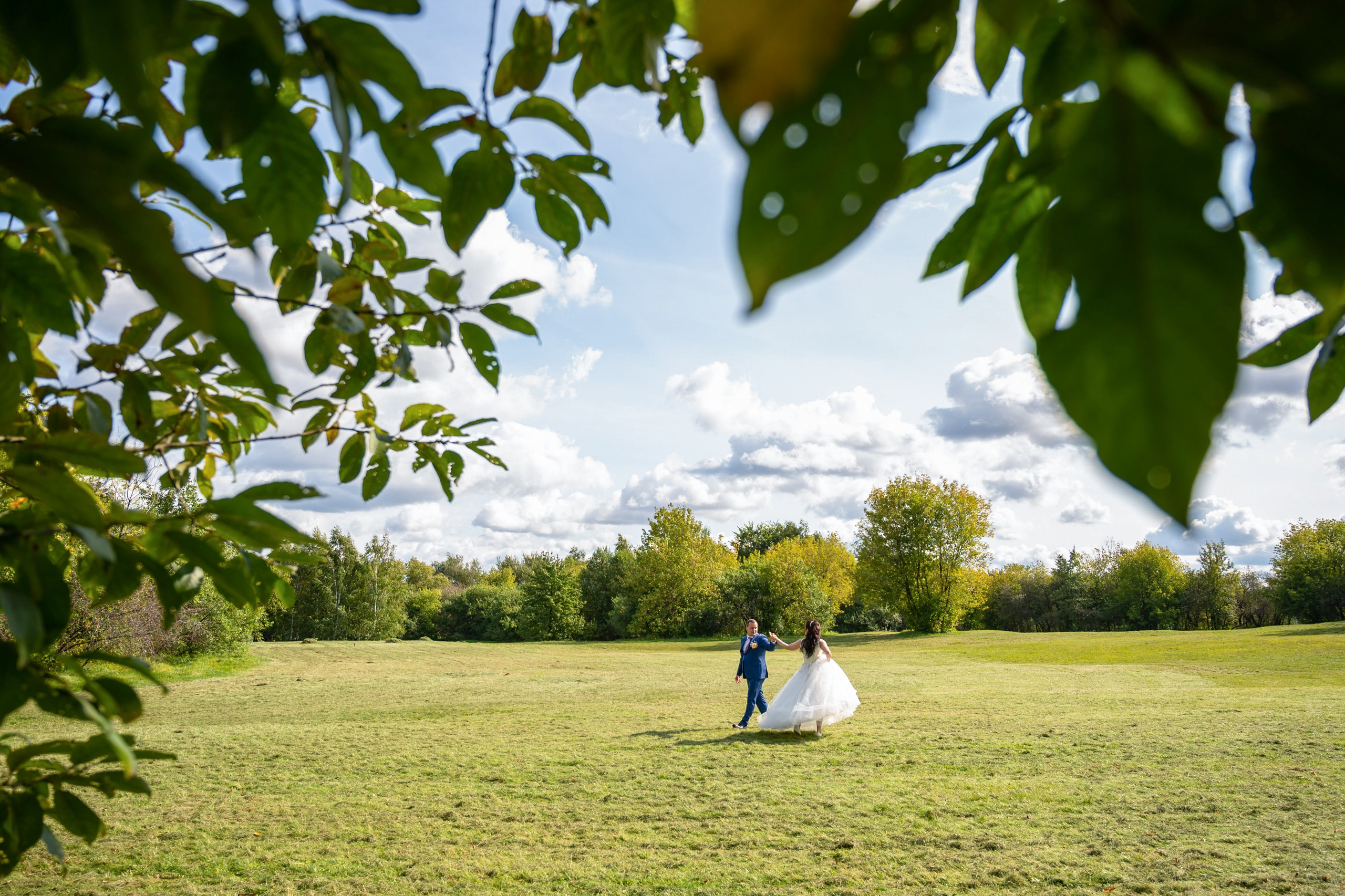 Свадебный фотограф в Подмосковье по самым лучшим ценам, подробнее при нажатие по фото