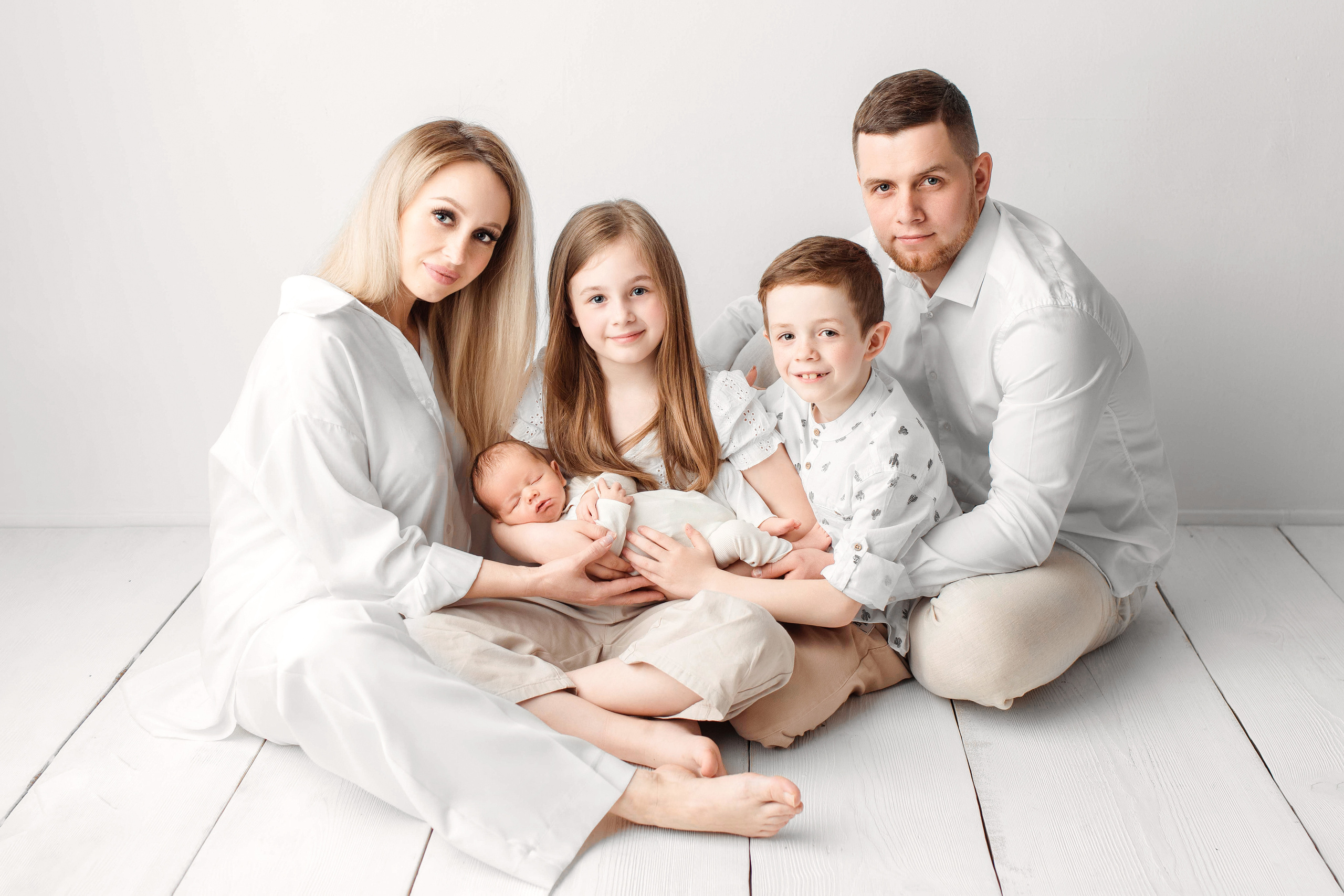 НОВОРОЖДЕННЫЕ. Фотограф новорождённых и беременных в г. Ноябрьск