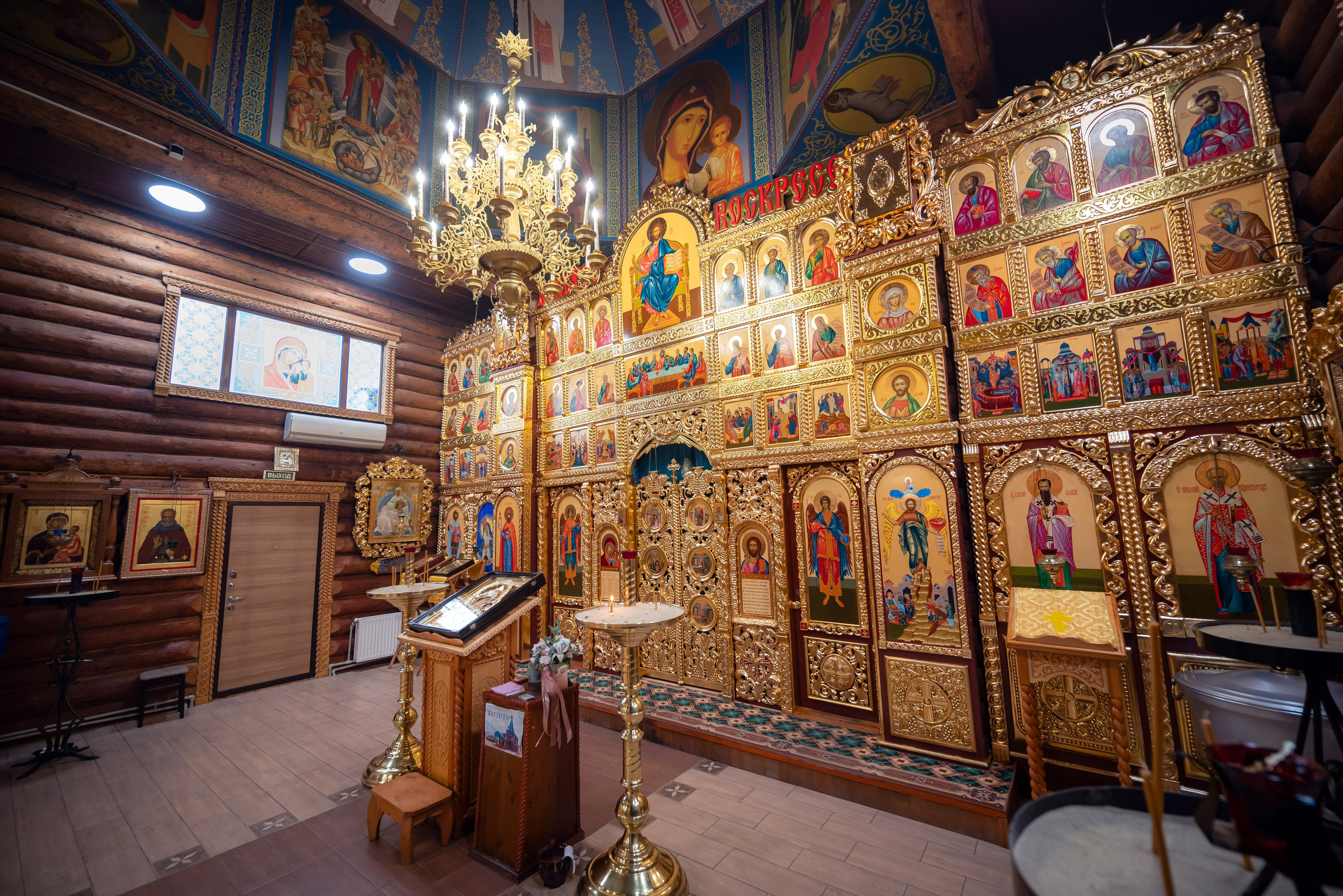 Антон и Татьяна Денисенко. Текущие съемки. Антон и Татьяна Денисенко — В храме