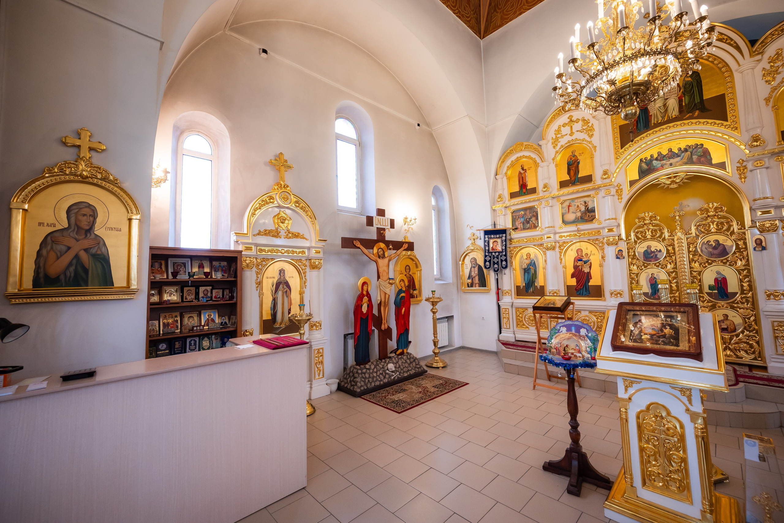 Антон и Татьяна Денисенко. Текущие съемки. Антон и Татьяна Денисенко — В храме