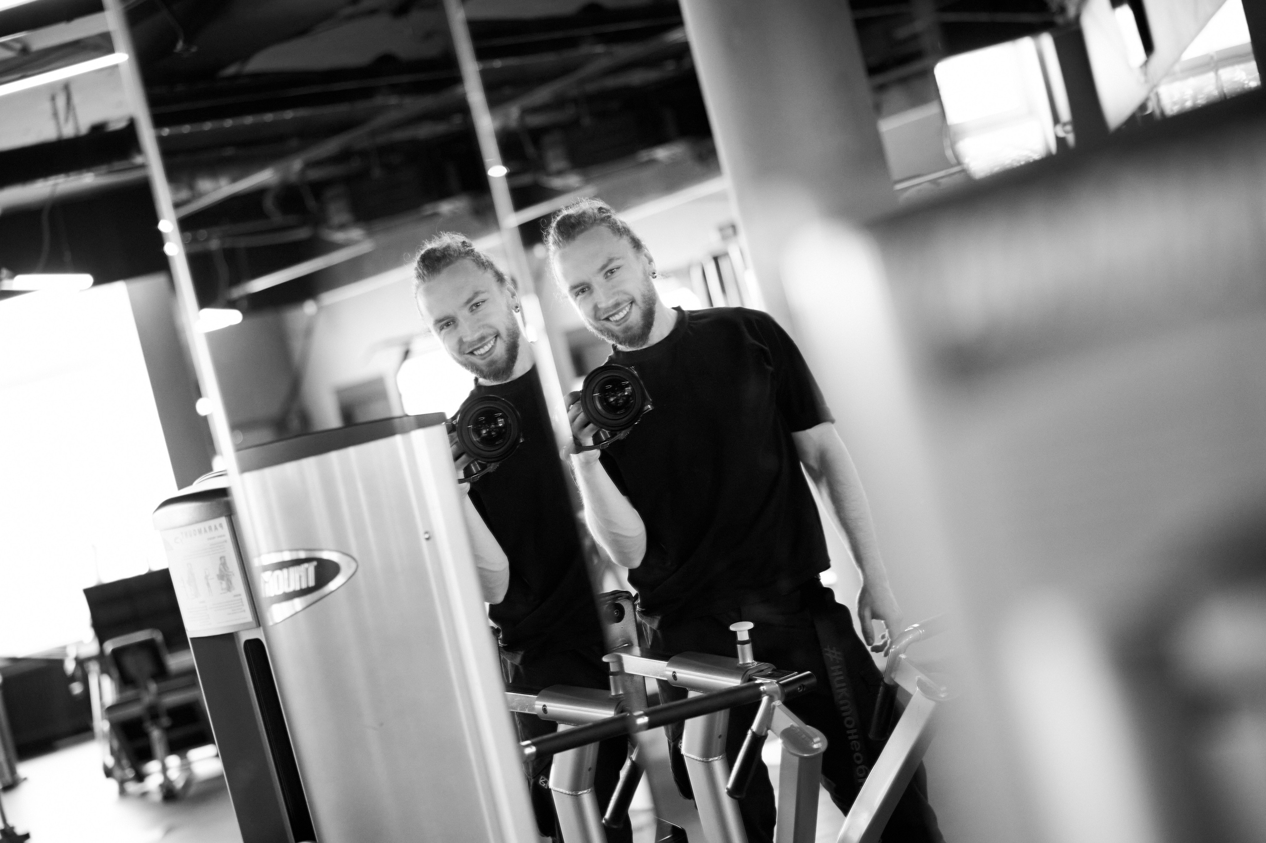 Контакты. Супер-быстрый репортажный фотограф в Самаре Ринат Калимуллин