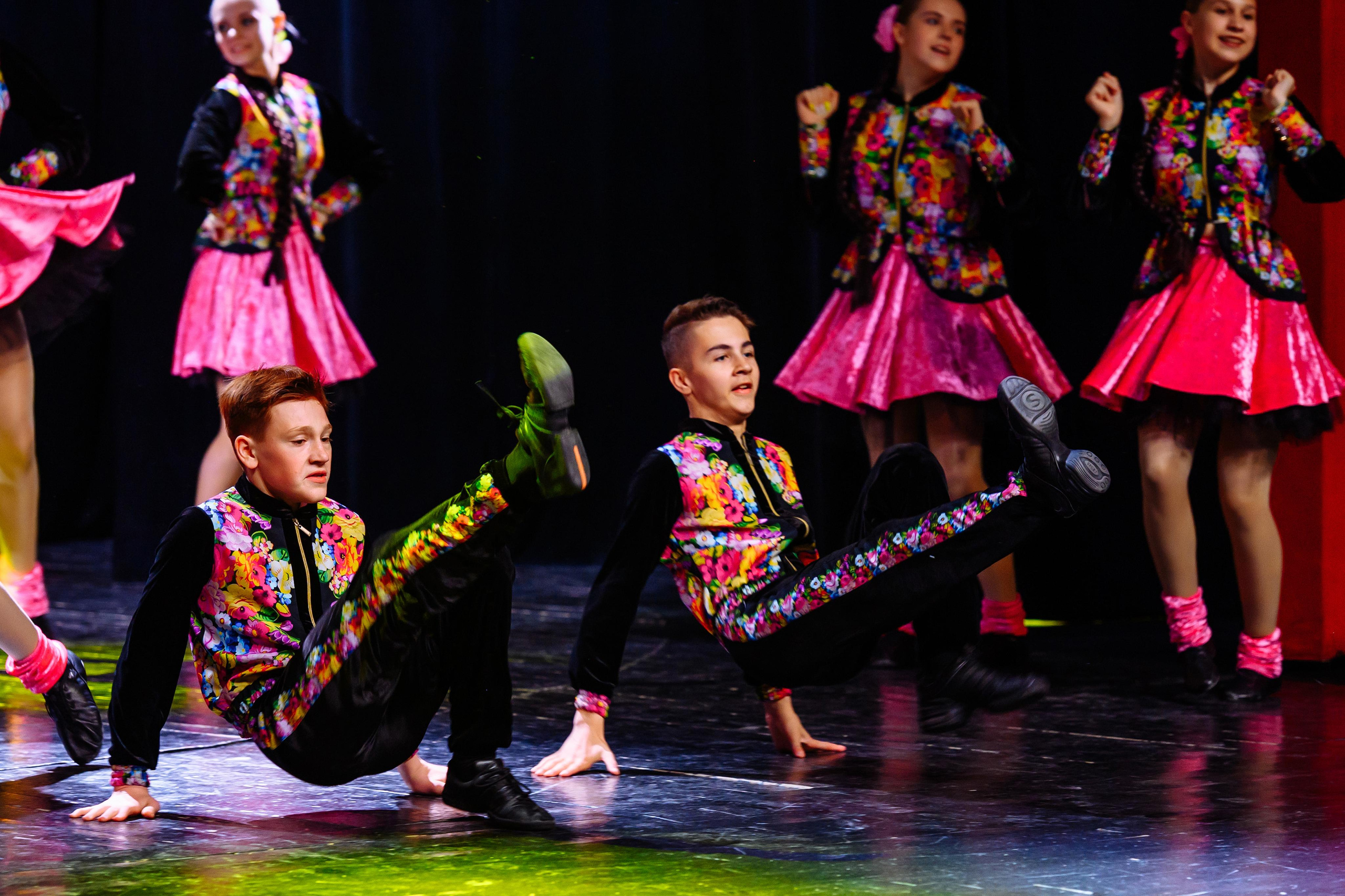 Отчетный концерт школы танцев «Хамелеон». Репортажный и свадебный фотограф в Курске Борис Захарчук
