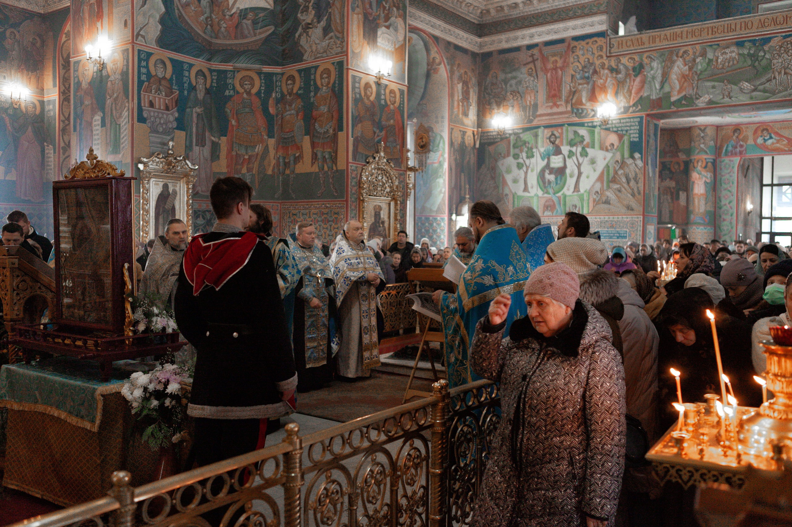 Фотограф КРЕЩЕНИЕ/ВЕНЧАНИЕ Калужская область