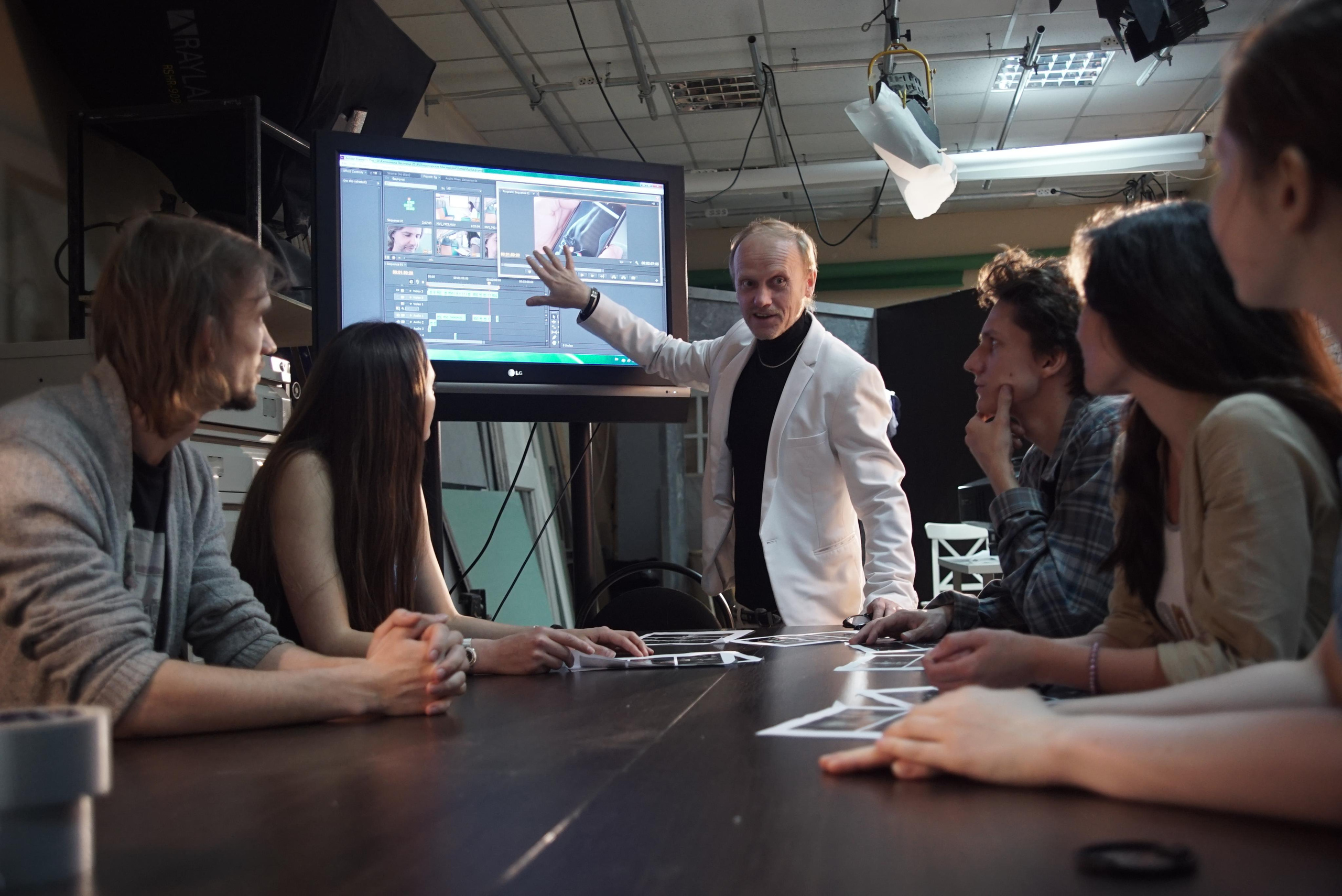 Авторская программа Леонида Коновалова