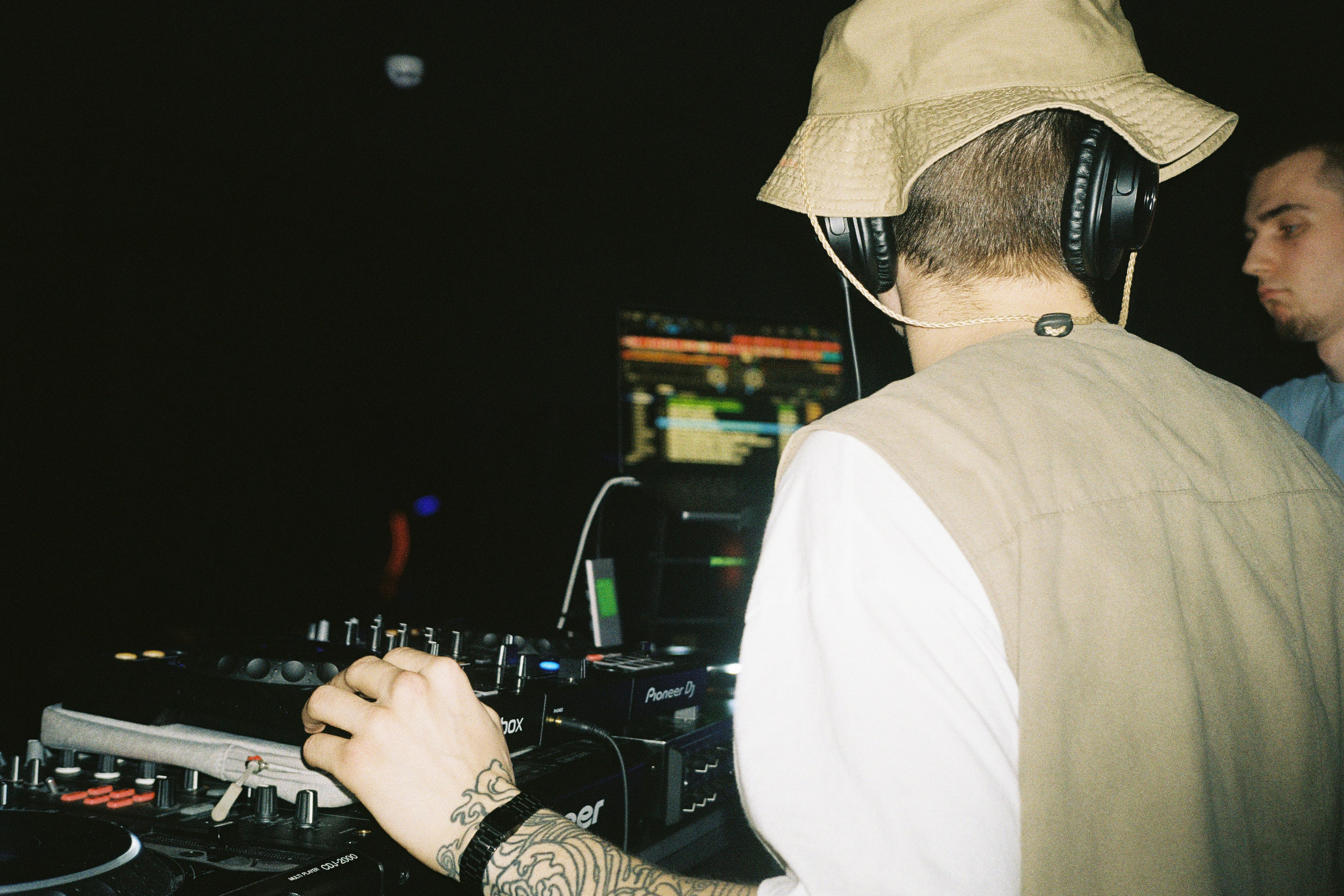 Услуги. Плёночный фотограф — Москва