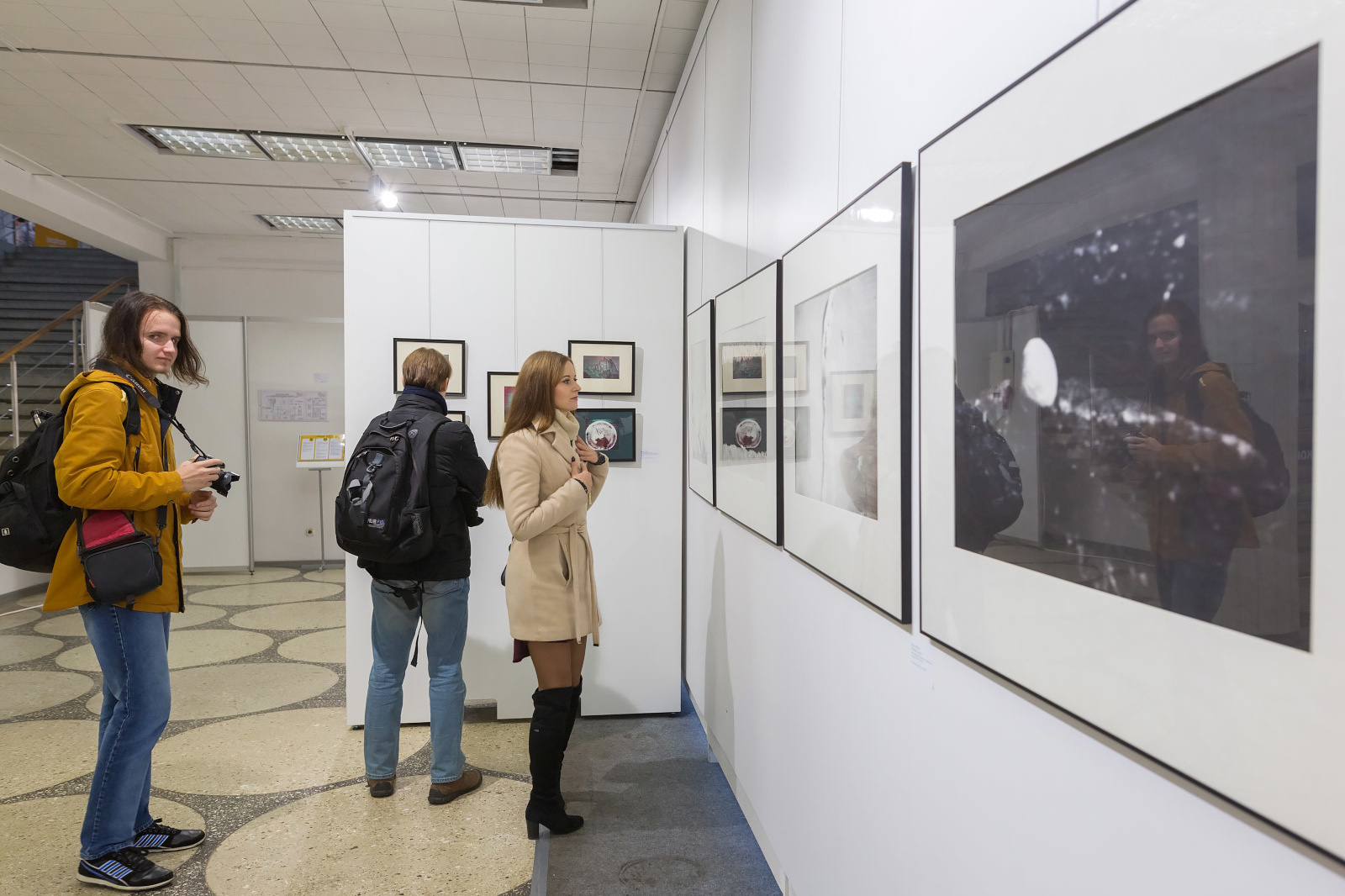 Поездка фотоклуба на выставку. Фотограф Евгений Стельмах в Молодечно и Минске