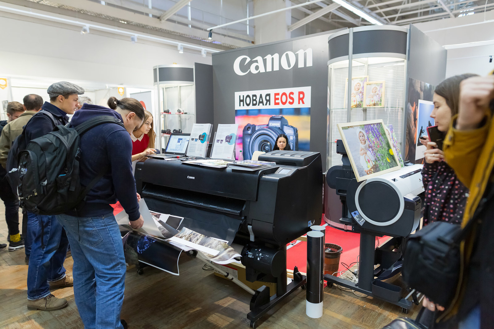 Поездка фотоклуба на выставку. Фотограф Евгений Стельмах в Молодечно и Минске