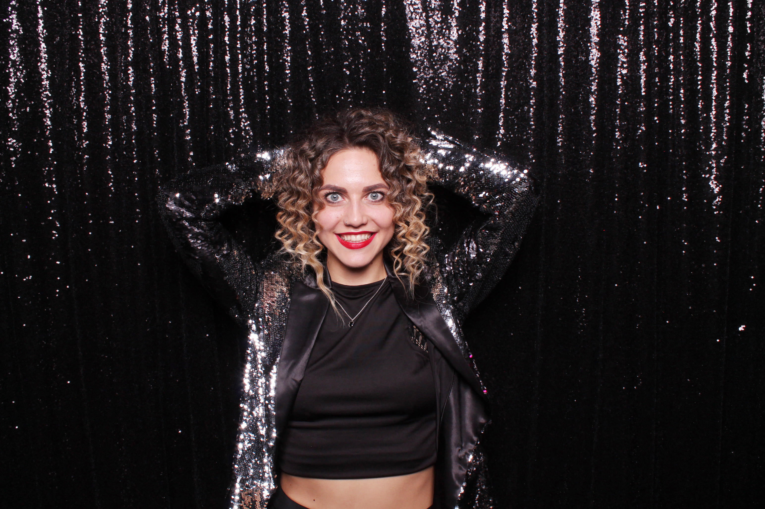 Фон. Фотобудка в аренду Москва