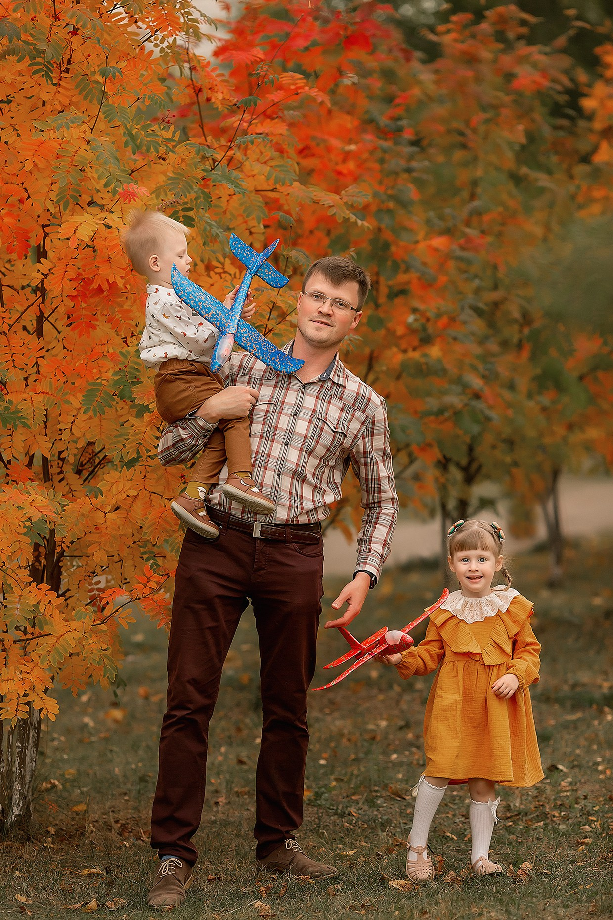 Осенняя фотосессия в парке УРУГПС. Детский и семейный фотограф в Екатеринбурге