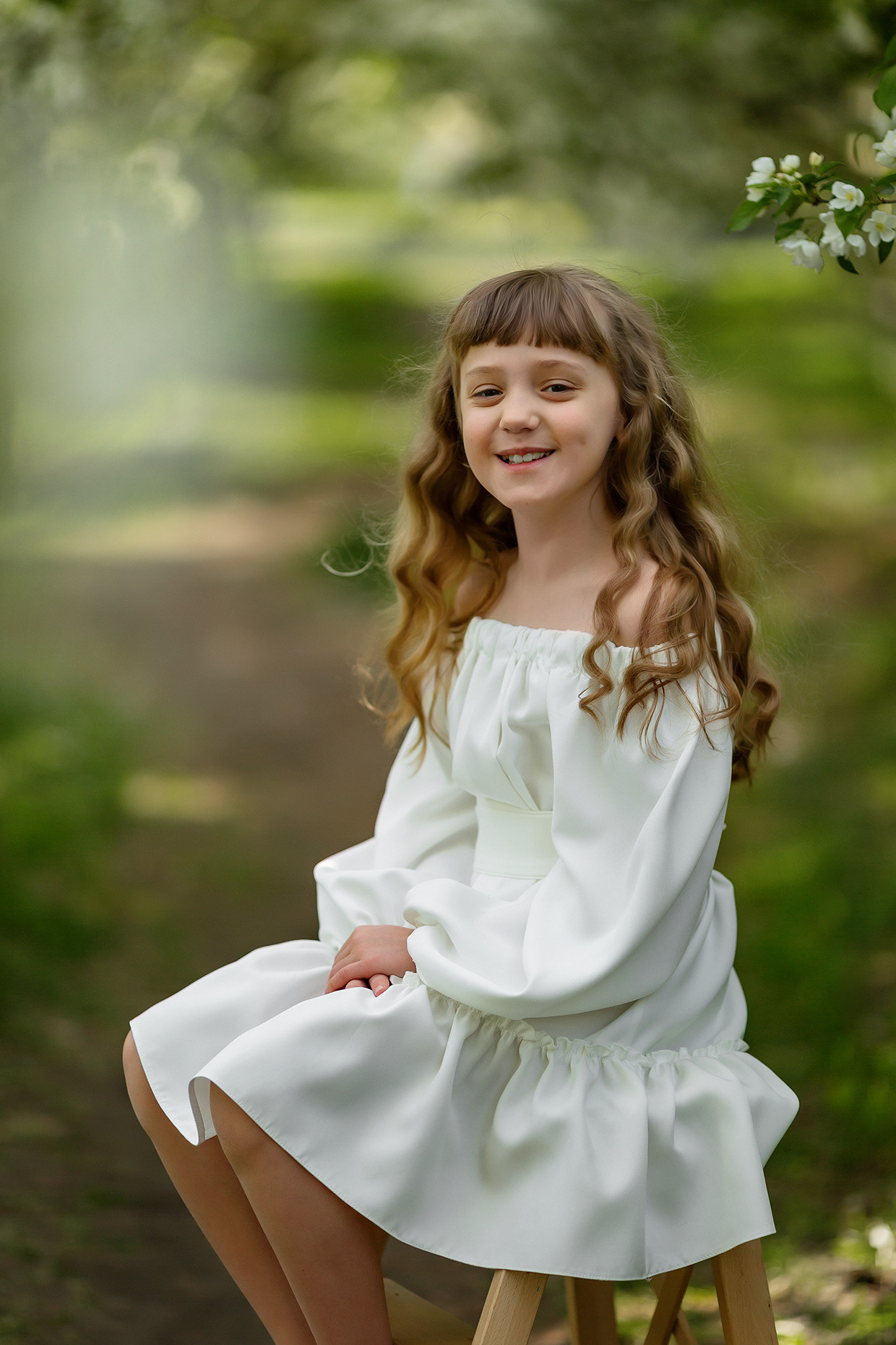 Фотосессия в яблонях. Детский и семейный фотограф в Екатеринбурге