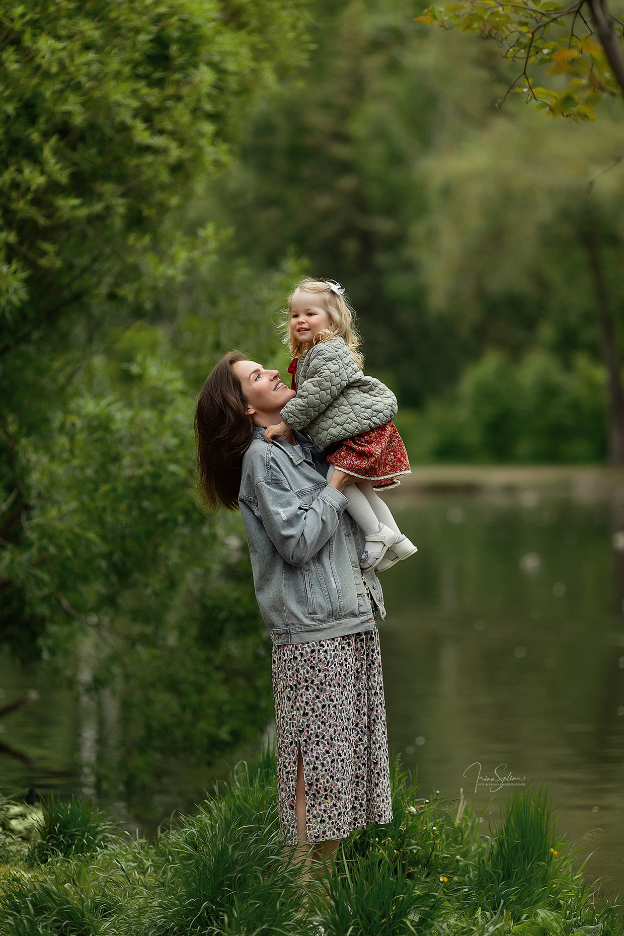 2 годика! Весенняя сьемка в парке. Детский и семейный фотограф в Екатеринбурге