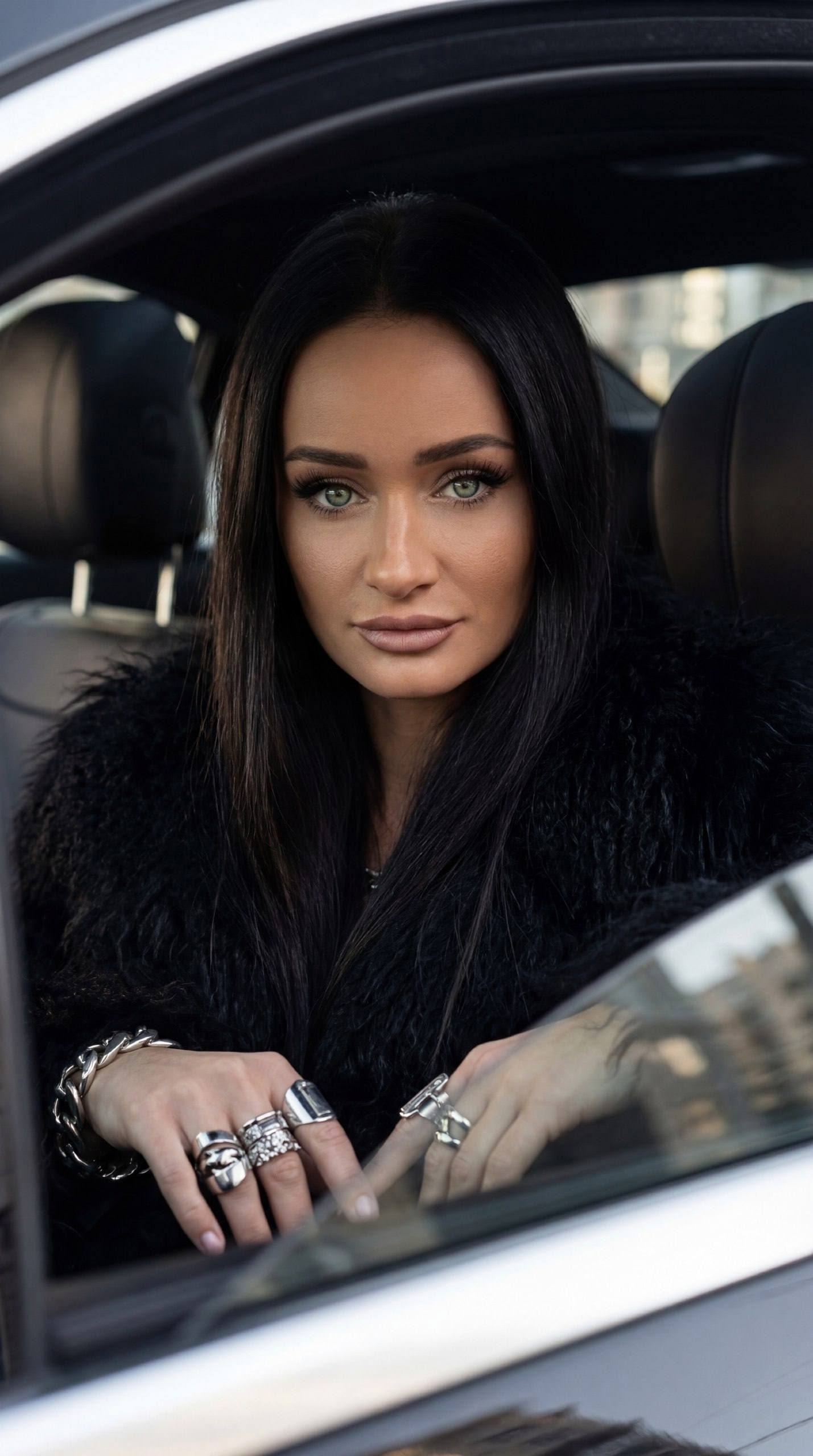 Услуги на нейро контент. Лиза Свет — создание нейро контента