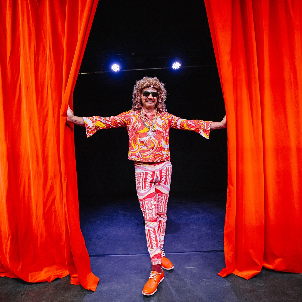 Театр. Фотограф Михаил Ряховский