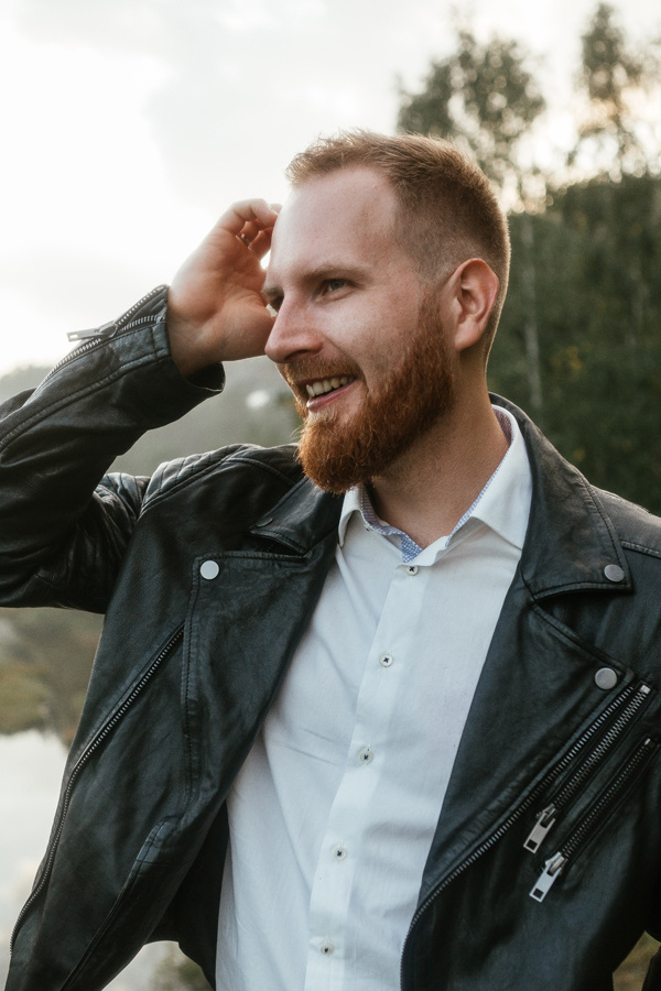 Контакты. Фотограф в Красноярске Игорь Мейнсон