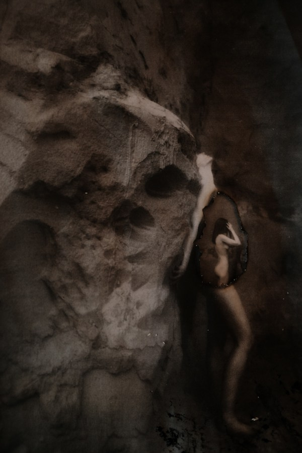 DIRT. VISUAL ARTIST. OLGA ZHDANOVA