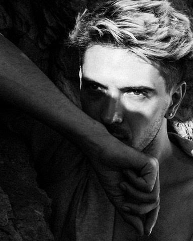 Предметный фотограф Marina Gladik. Портфолио видео. Предметный фотограф и видеограф в Москве Марина Гладик