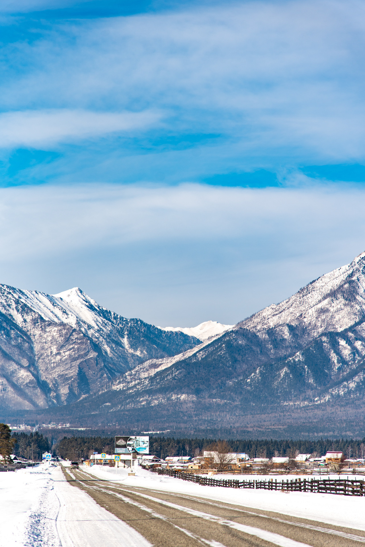 Горный курорт Аршан горный поселок минеральные воды Байкала горячие источники Байкала горячие источники Аршана горное ущелье Аршана Кынгарга мараловая ферма в тункинской долине тункинская долина тунка потухший вулкан