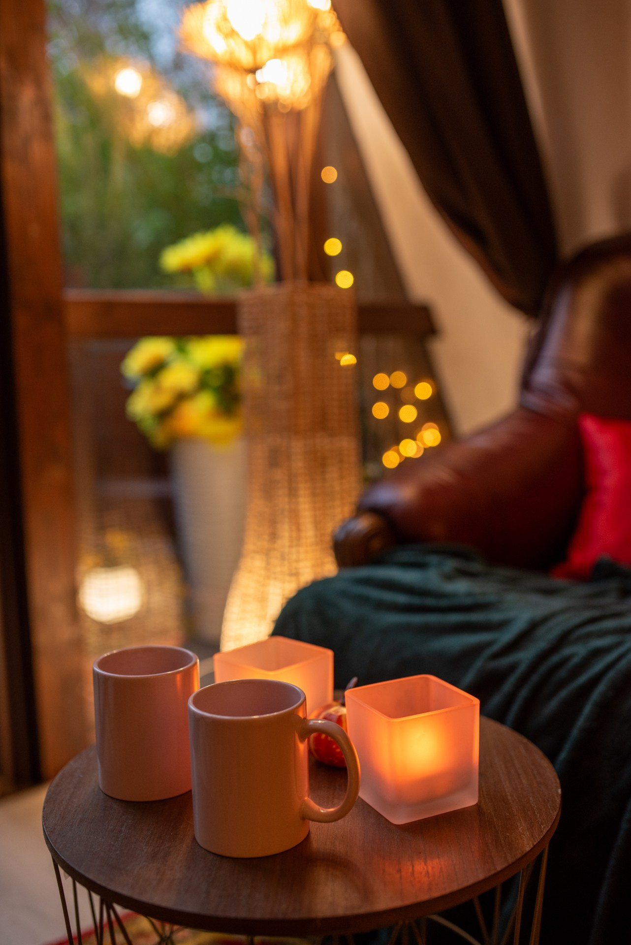 Семейная фотосессия в Иркутске Осенняя фотосессия в уютной студии в Иркутске