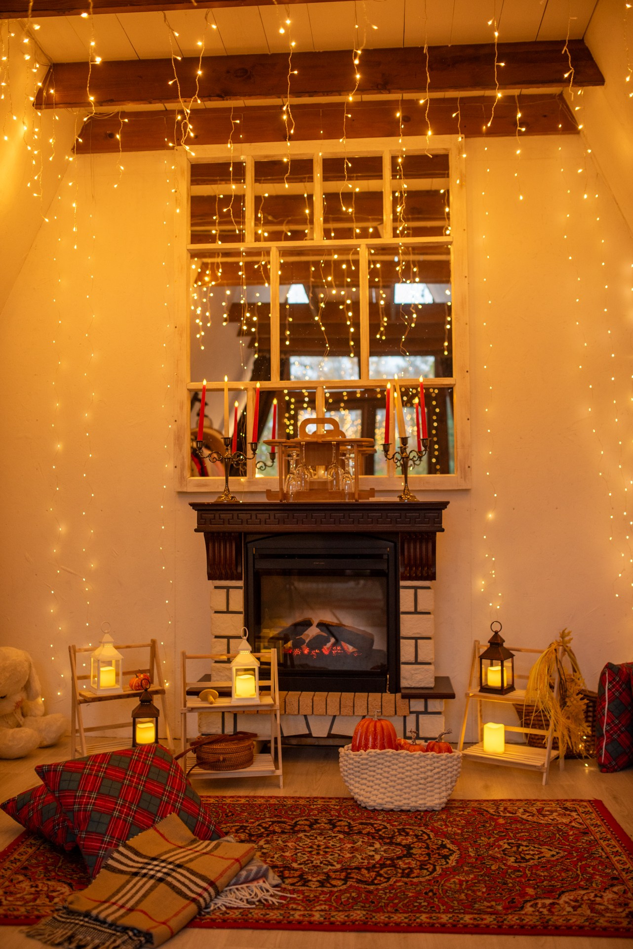 Семейная фотосессия в Иркутске Осенняя фотосессия в уютной студии в Иркутске