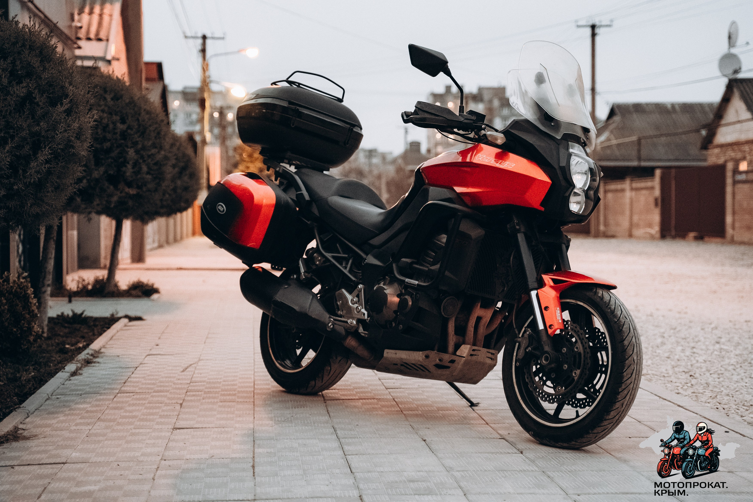 KAWASAKI KLZ1000A (Versys 1000). Мотопрокат Крым, Симферополь — Исследуй самые живописные дороги полуострова на отличном мотоцикле!