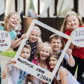 Марина Жаркова — школьный фотограф в Москве и области. Классный фотограф, по мнению школьников