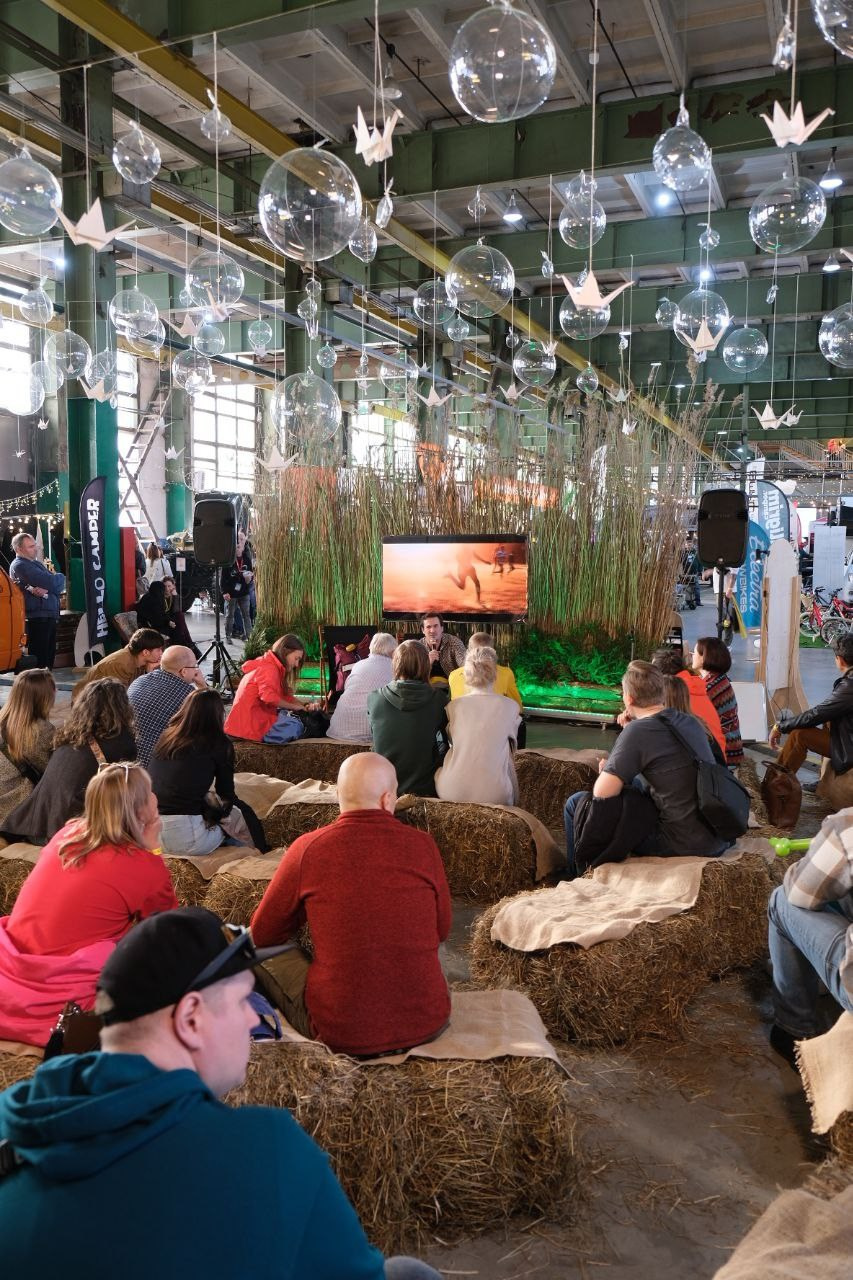 Hello Camper Expo. Видеооператор приключений × Сергей Скрынник