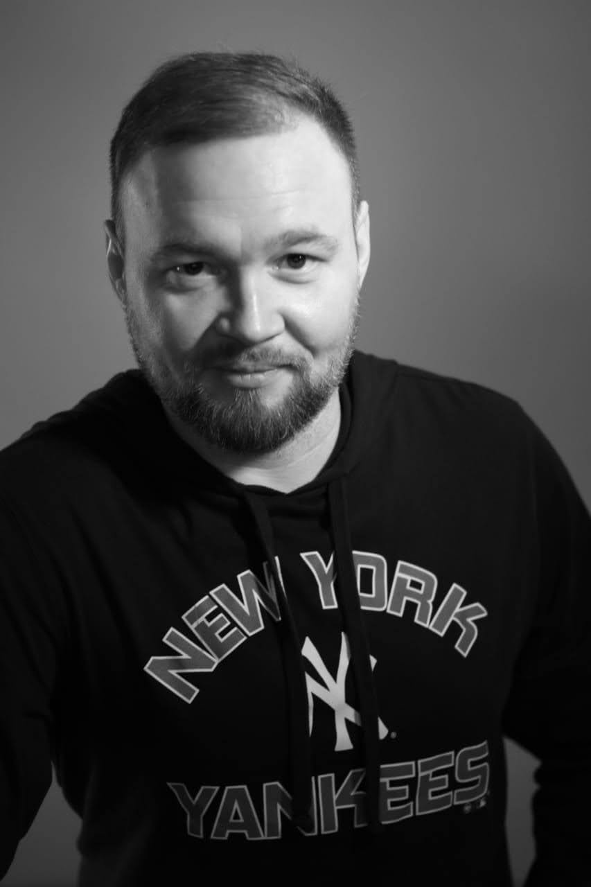 Контакты. Фотограф в Москве Александр Кутявин