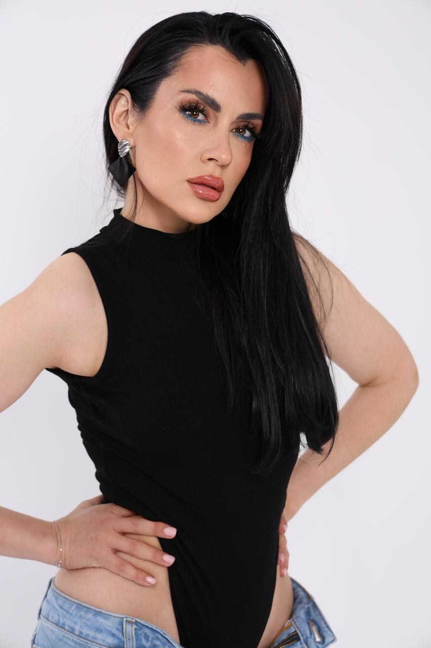 МОДЕЛИ. Раптовый Александр Предметный и рекламный фотограф в Москве