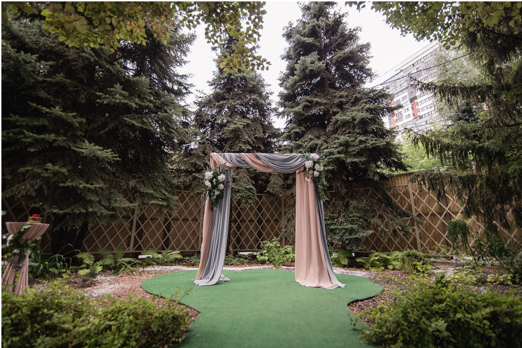 Выездная регистрация в отеле Green Line. Выездная регистрация брака в отеле Грин Лайн.