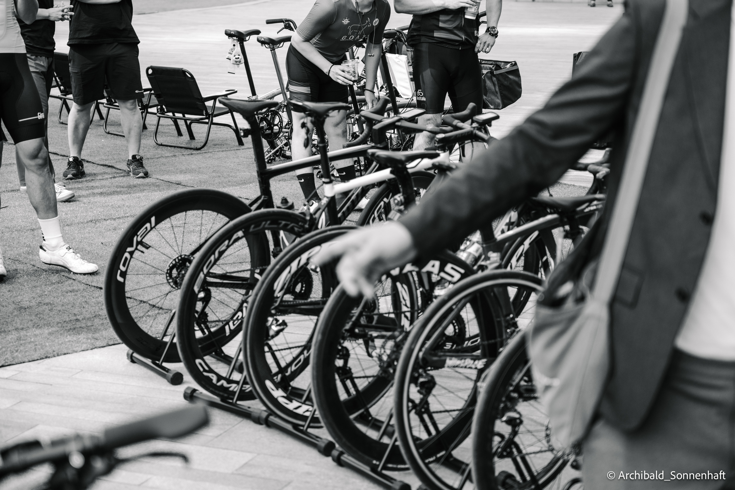 Tur de Tianjin. Photographer in Guangzhou, China. Archibald Sonnenhaft