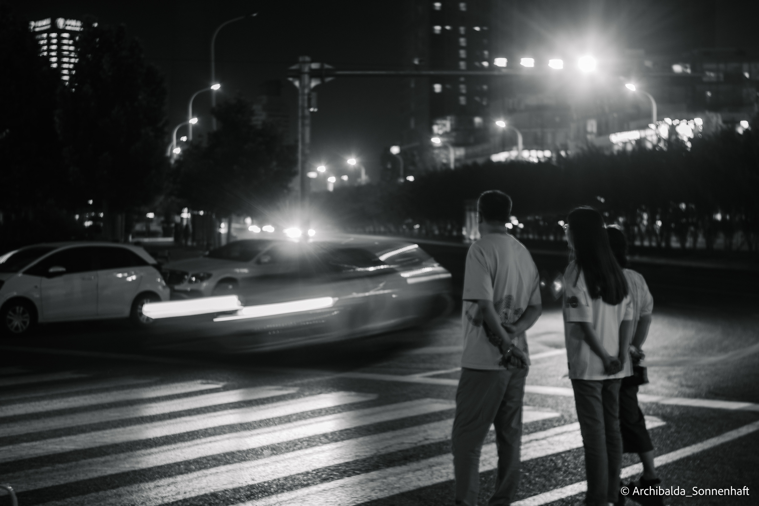 Walk of the First day of Summer. Photographer in Guangzhou, China. Archibald Sonnenhaft