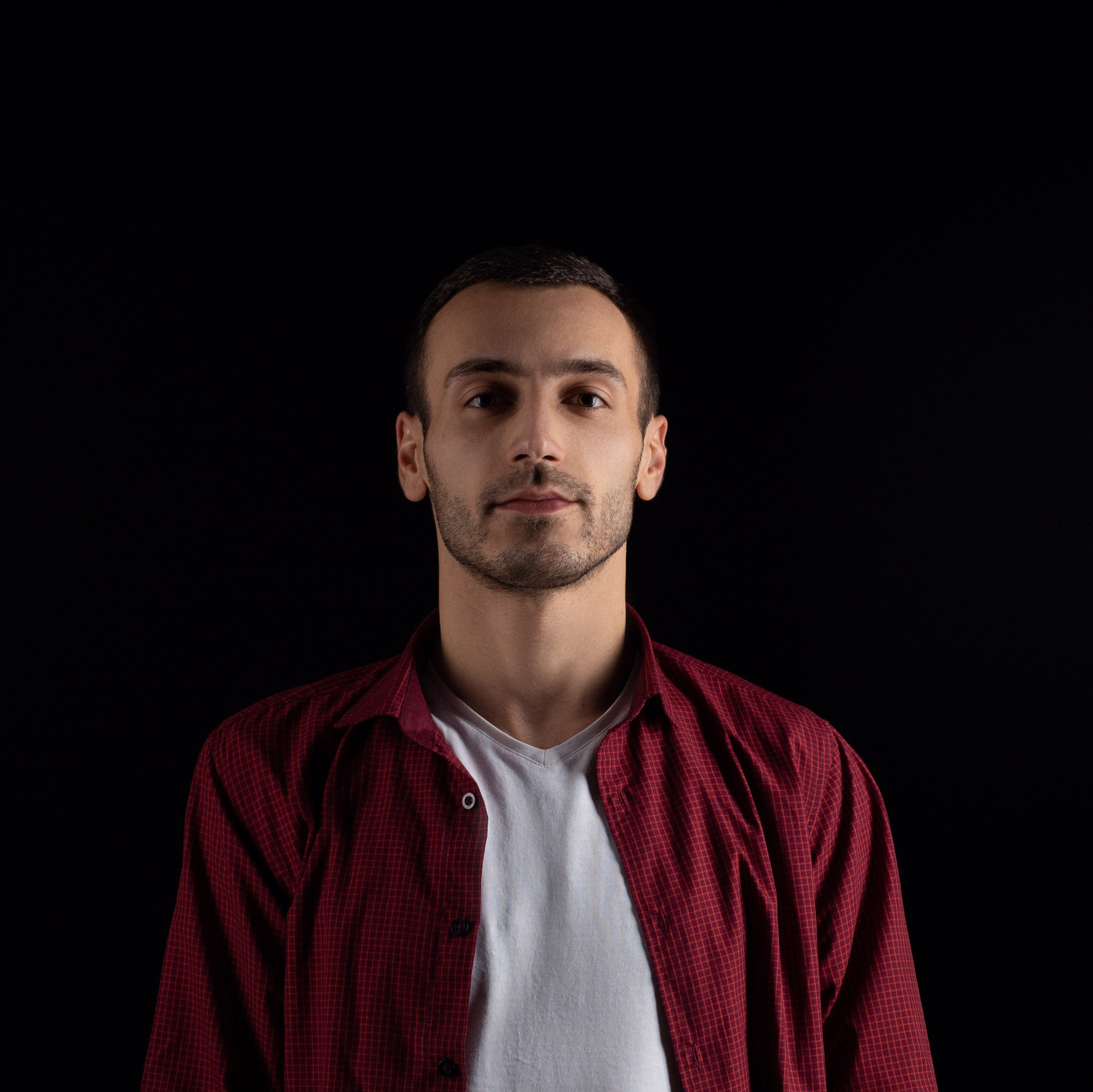 Контакты. Фотограф в Самара Роман Квес