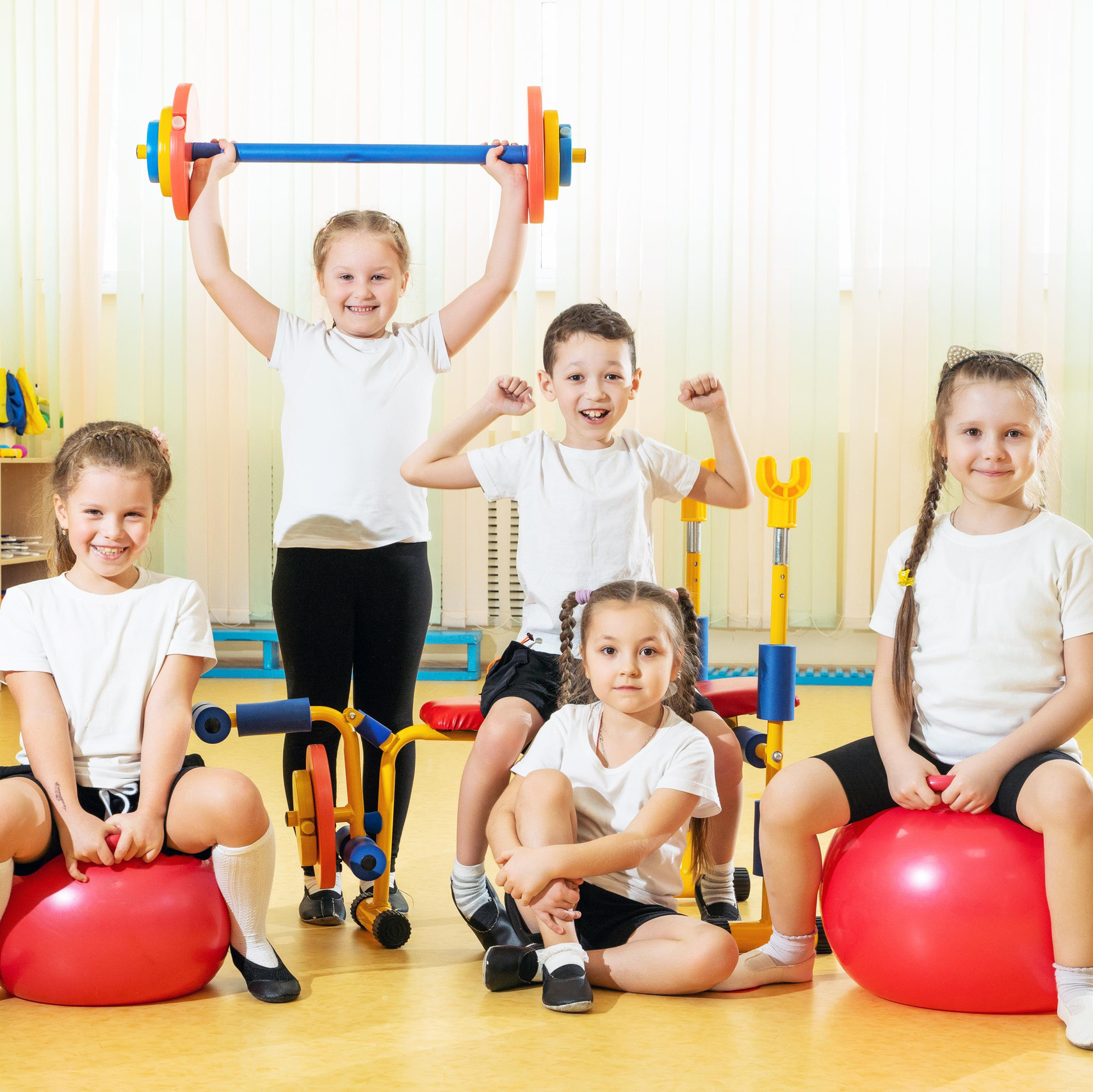 Выпускные альбомы Нижнекамск Набережные Челны Фотостудия Небо