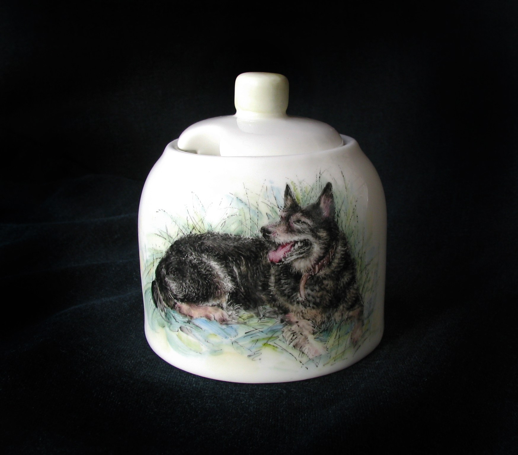 Ваш питомец на фарфоре. Роспись фарфора по индивидуальным заказам. РОСПИСЬ ФАРФОРА В САНКТ-ПЕТЕРБУРГЕ