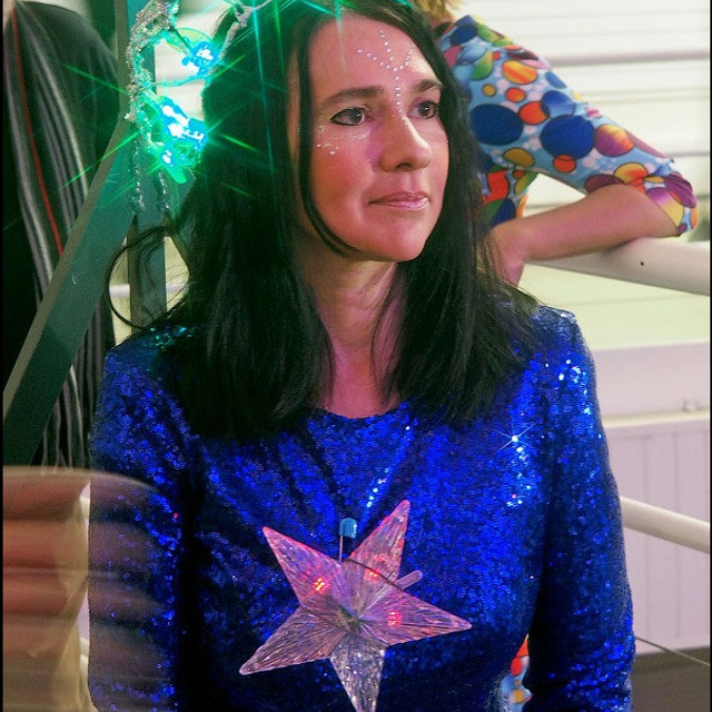 Люминографический карнавал новый год выставка маске-рад