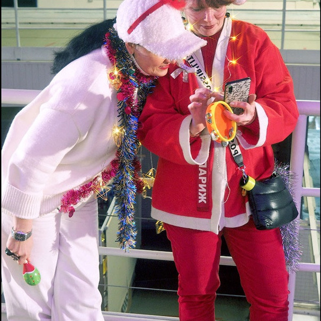 Люминографический карнавал новый год выставка маске-рад