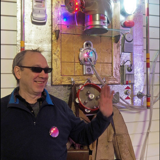 Люминографический карнавал новый год выставка маске-рад