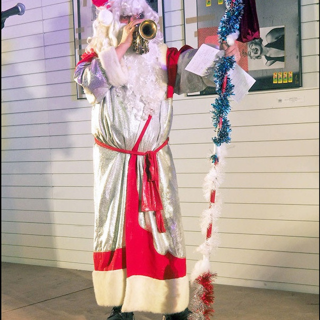 Люминографический карнавал новый год выставка маске-рад