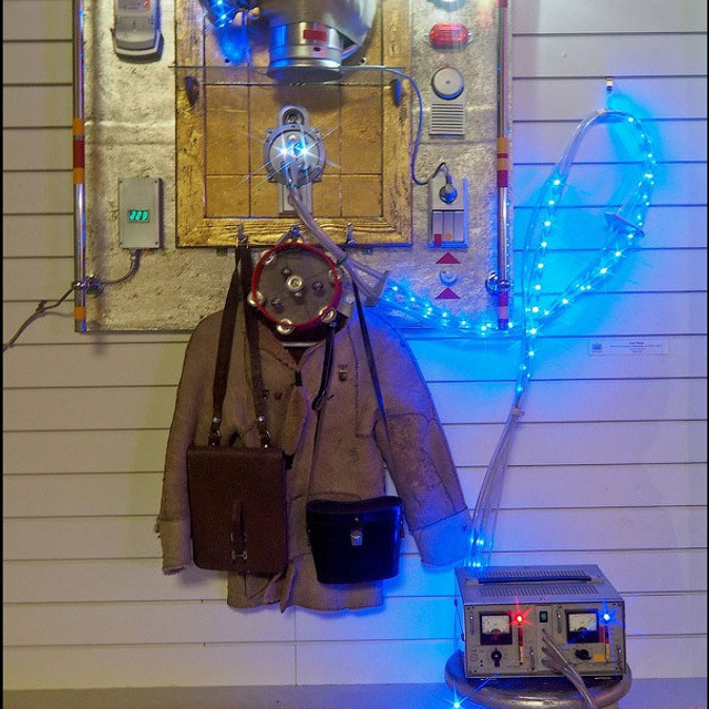 Люминографический карнавал новый год выставка маске-рад