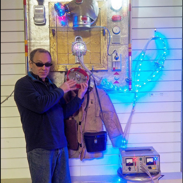 Люминографический карнавал новый год выставка маске-рад