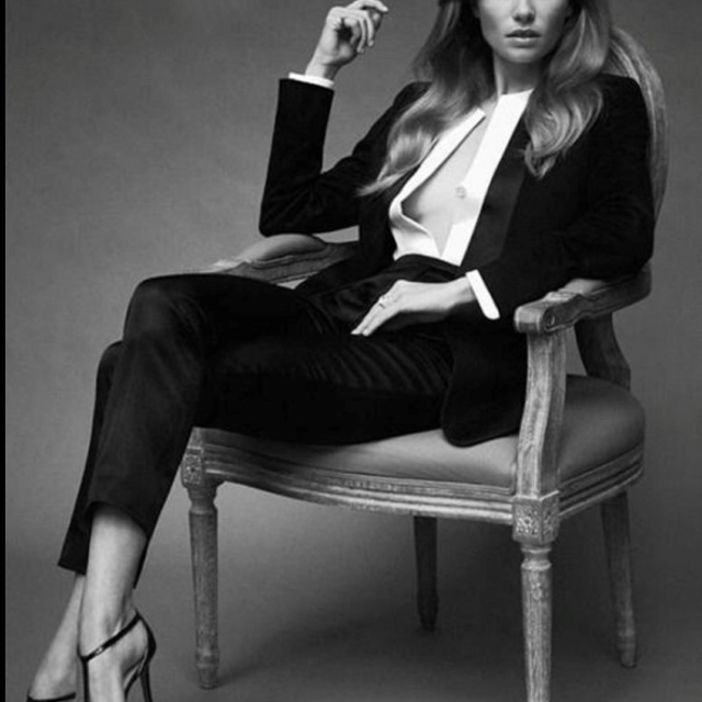 Мудборд. Хирург. Косметолог