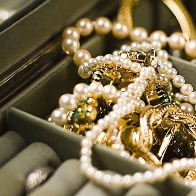 Отзывы. Предметный, рекламный, ювелирный фотограф в Москве