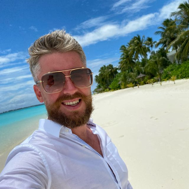 Отзывы. Каталожная и промышленная съемка в Москве Александр Плонский