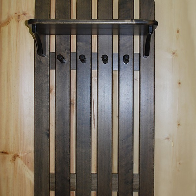 Вешалки для одежды. Стильная домашняя мебель